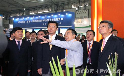 成都中光電太陽(yáng)能亮相2011中國(guó)（成都）新能源國(guó)際峰會(huì)暨太陽(yáng)能展覽會(huì)