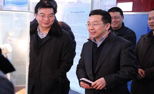 省委組織部人才處李國(guó)貴處長(zhǎng)一行蒞臨公司調(diào)研指導(dǎo)